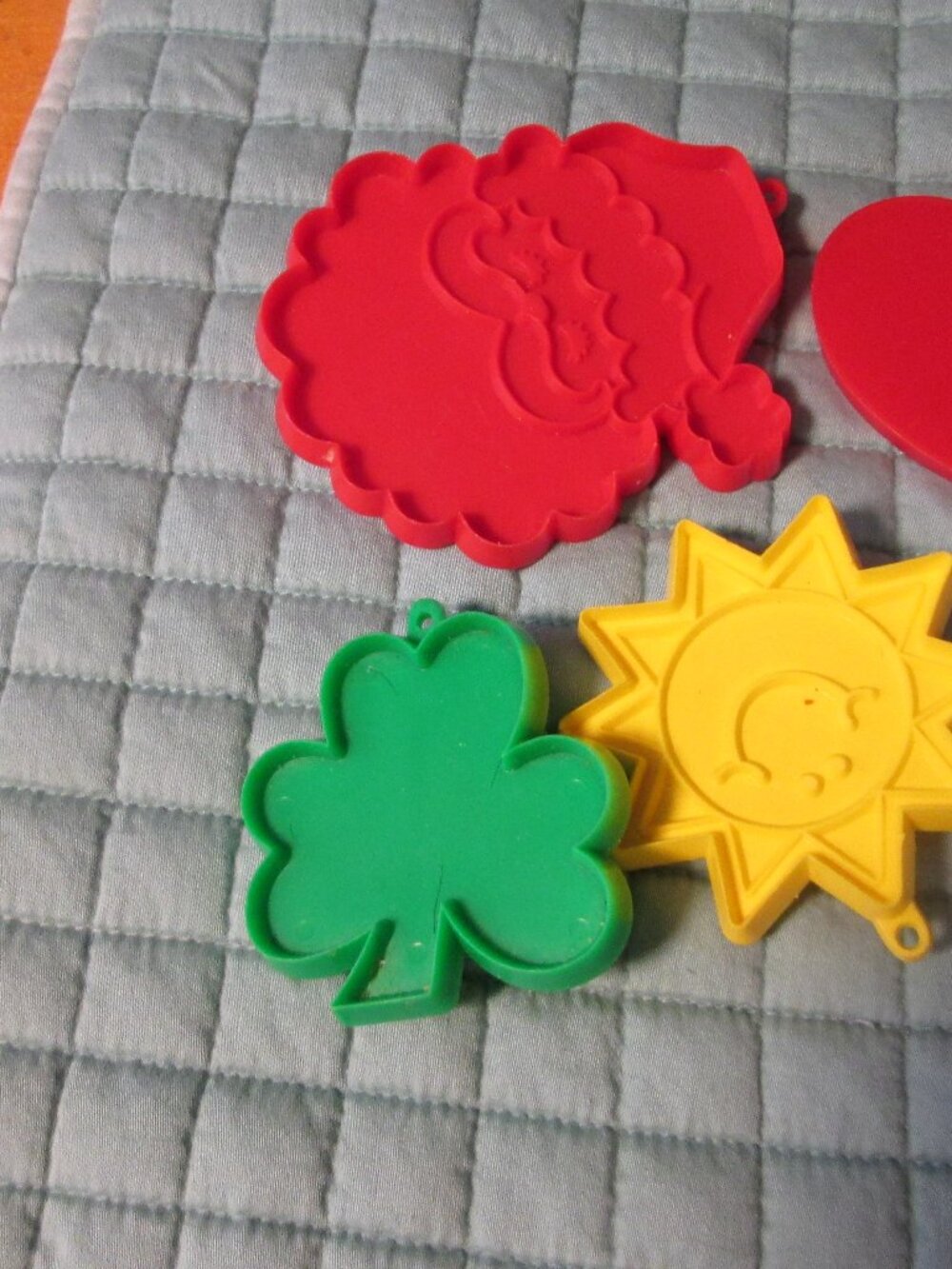 lot of 4 Hallmark cookie cutters
